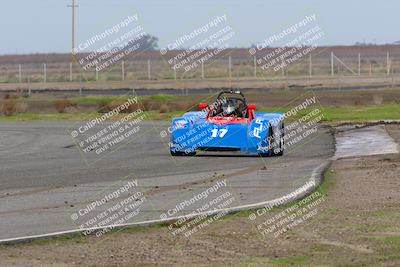 media/Jan-15-2023-CalClub SCCA (Sun) [[40bbac7715]]/Group 4/Qualifying (Sweeper)/